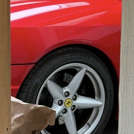 Ferrari in unserer Autoglas-Werkstatt — Premium-Service bei AutoGlas Erol in Ludwigshafen